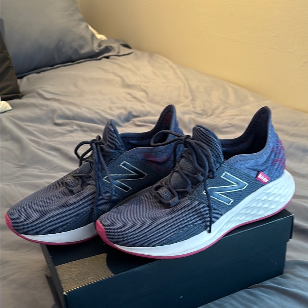 New Balance Women's Running Shoes - Blue and Pink
